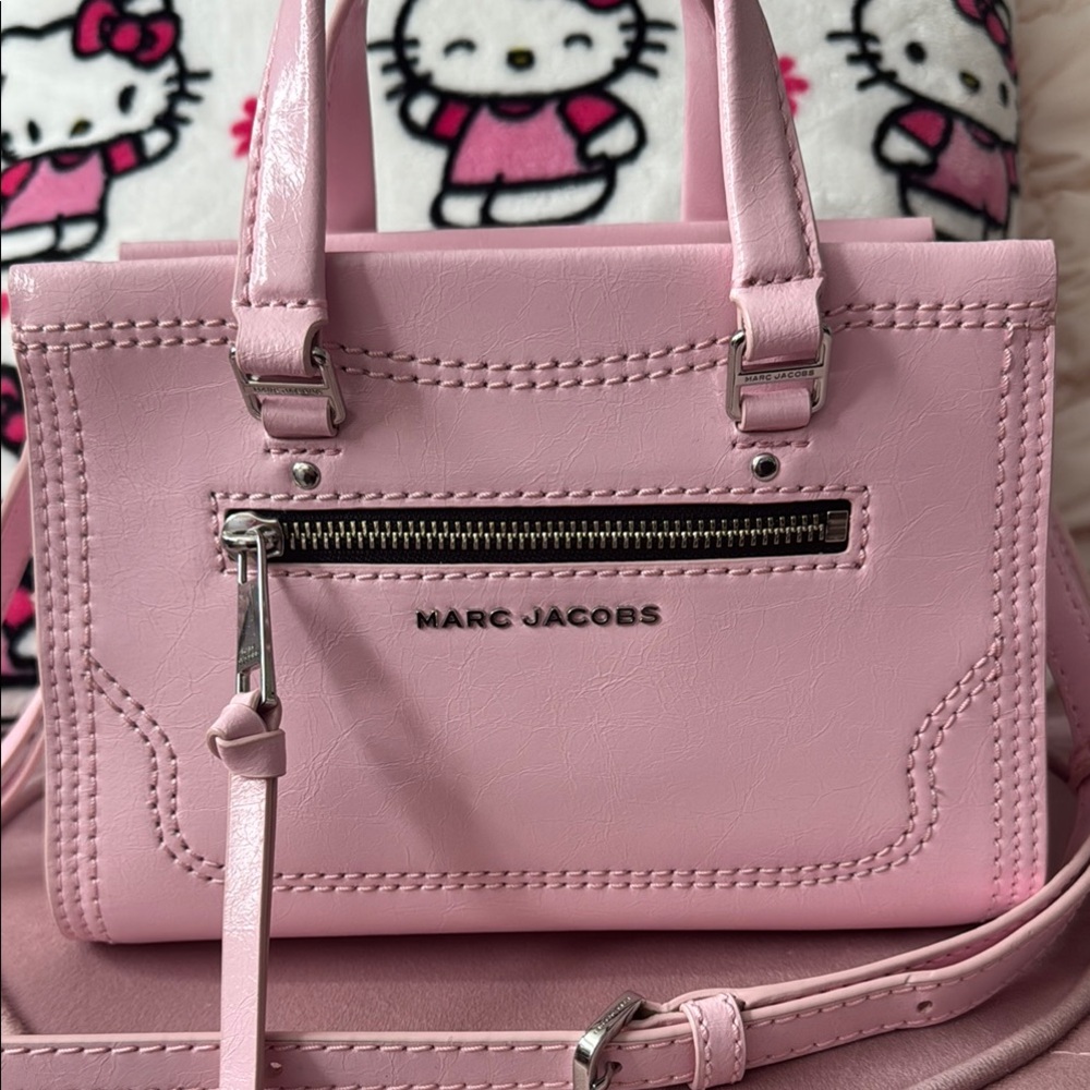 Marc Jacobs Top Handle Bag in Bubble Gum